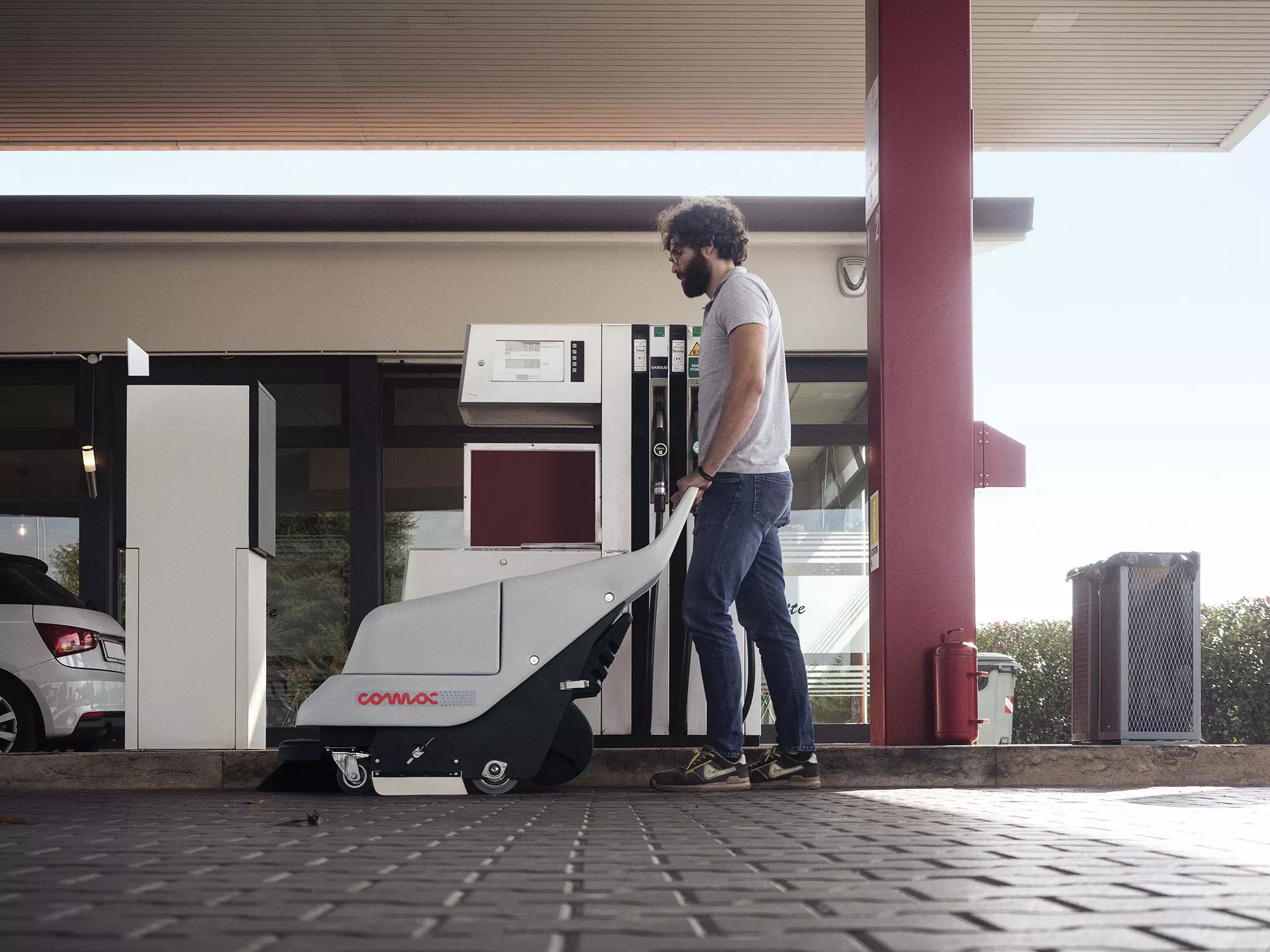 Balayeuse accompagnée Comac CS50 – Image 2