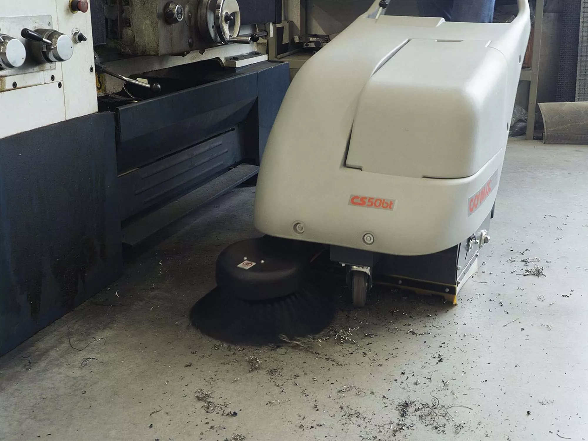 Balayeuse accompagnée Comac CS50 – Image 4